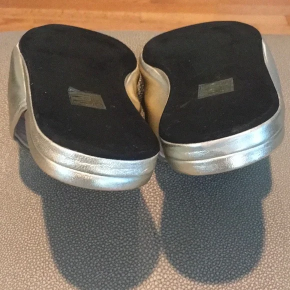 J. Crew Slip-On Leather Flats  (9.5) - Picture 7 of 8